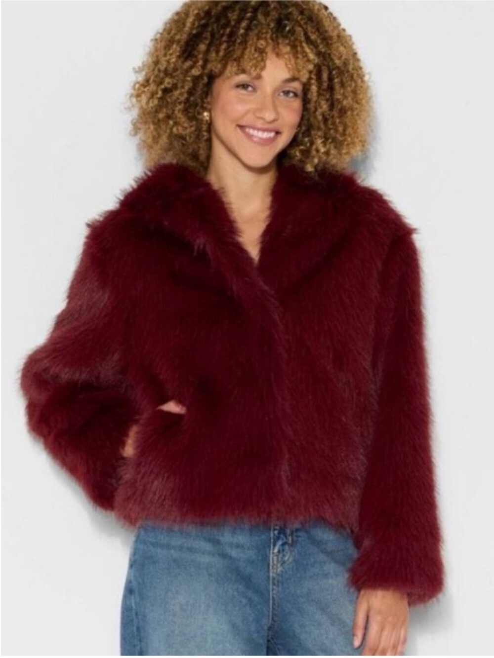 Wild Fable Women’s Short Faux Fur Jacket - Burgundy Size Medium NWT - Picture 2 of 7